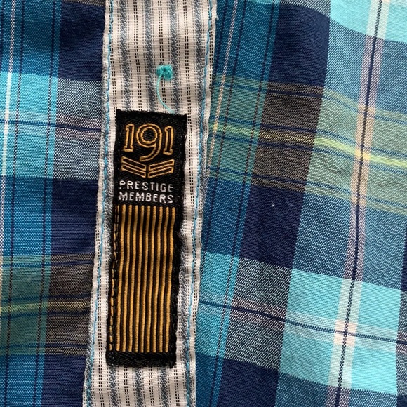 Excellent, like new condition Men’s “191” brand short sleeve button down - Picture 4 of 4